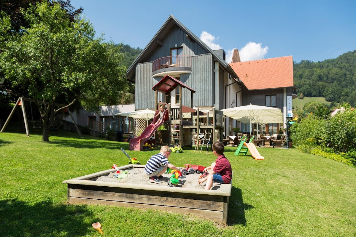 Gasthaus Dorfwirt Familie Reindl-3